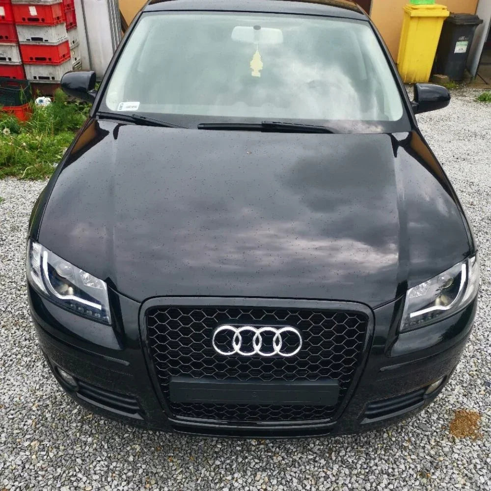 Audi A3 8P 8PA 2003-2008 Fari Anteriori LED Neri Lightube - autorivallo