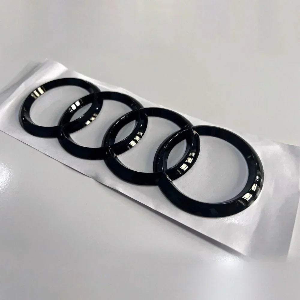 Audi A3 8V 2012-2016 Logo Emblema Anelli Nero Lucido - autorivallo