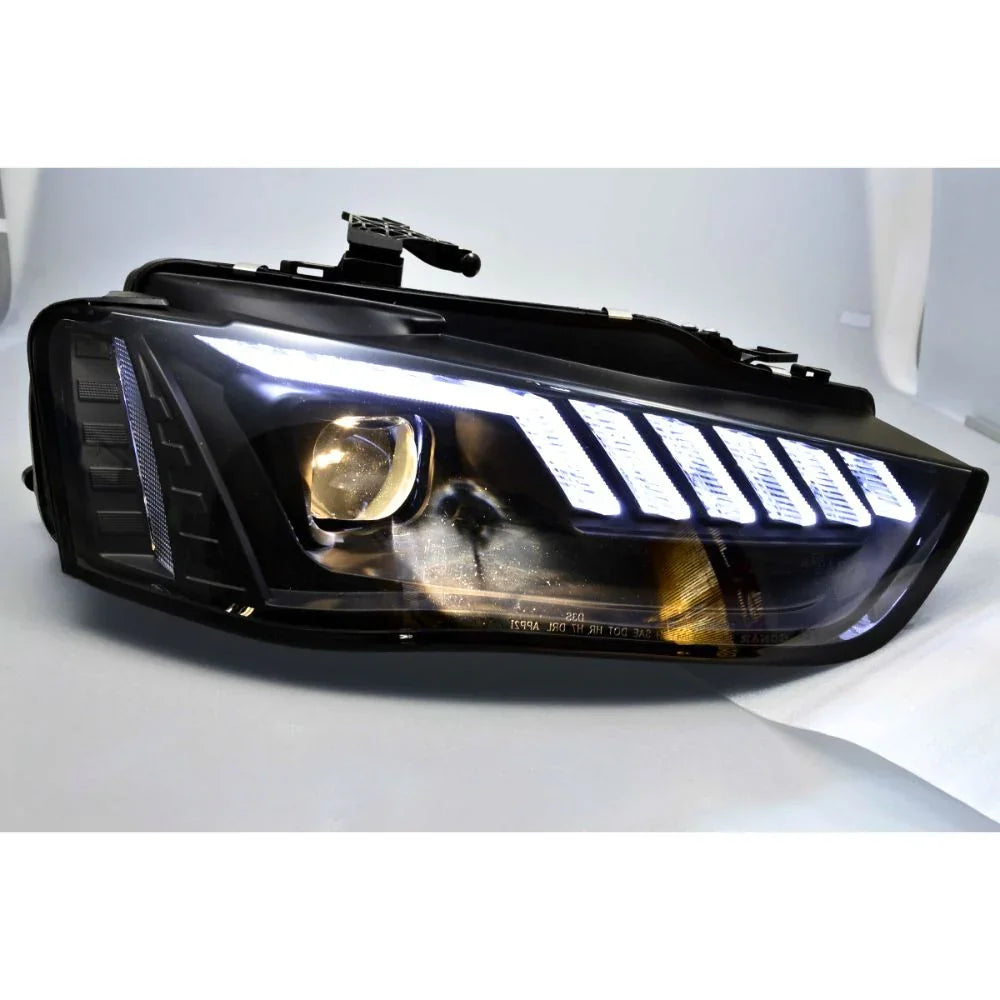 Audi A4 B8 8K 2011-2015 Fari Anteriori LED Matrix Nero H7 - autorivallo