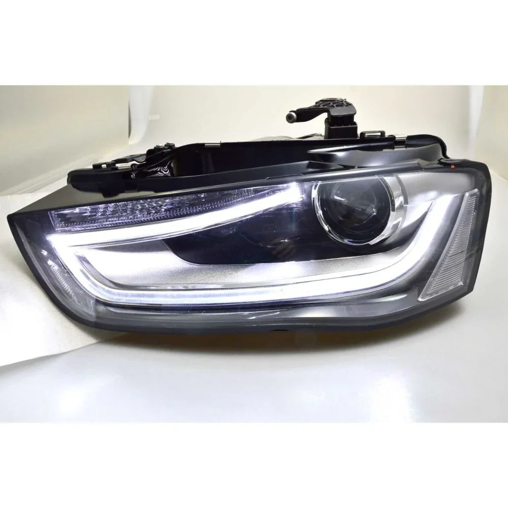 Audi A4 B8 8K 2011-2015 Fari Anteriori LED Diurne TRU Neri - autorivallo