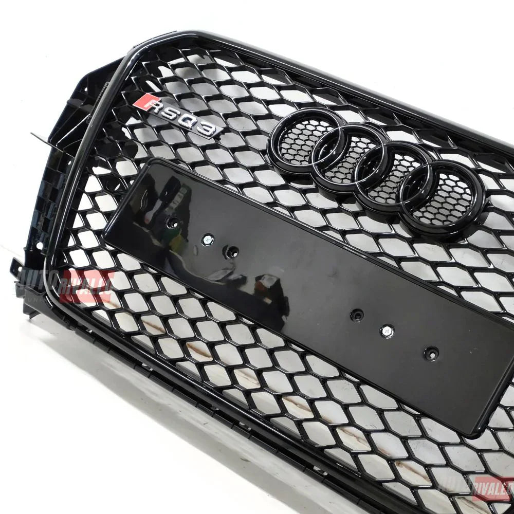 Audi Q3 8U 2011-2014 Griglia Anteriore RSQ3 Look Nero Lucido - autorivallo