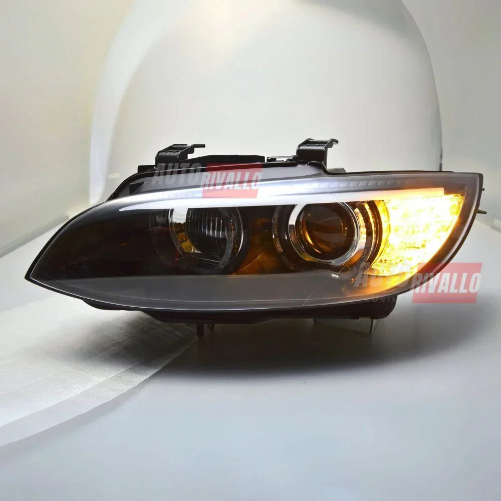 BMW Serie 3 E92 E93 2006-2010 Fari Anteriori LED 3D Xenon - autorivallo