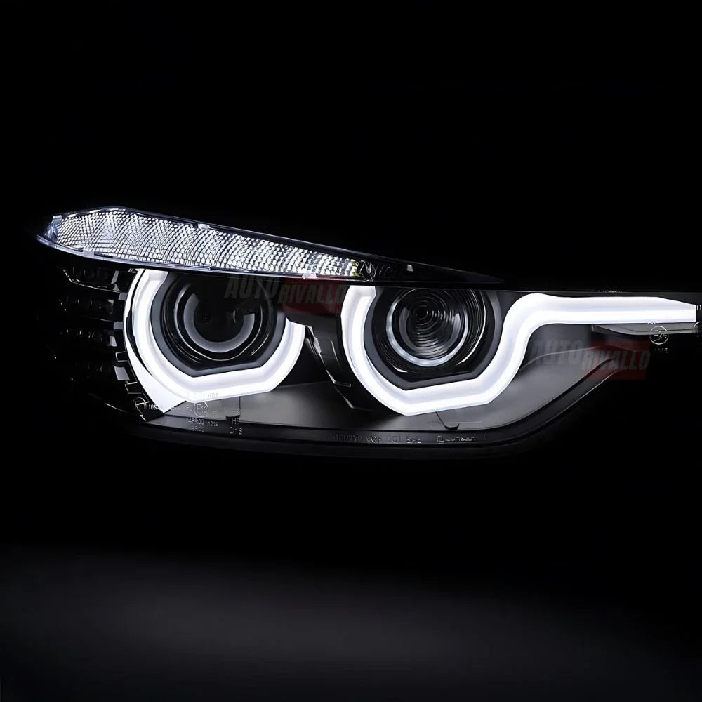BMW Serie 3 F30 F31 2011-2015 Fari Anteriori LED Angel Eyes 3D - autorivallo