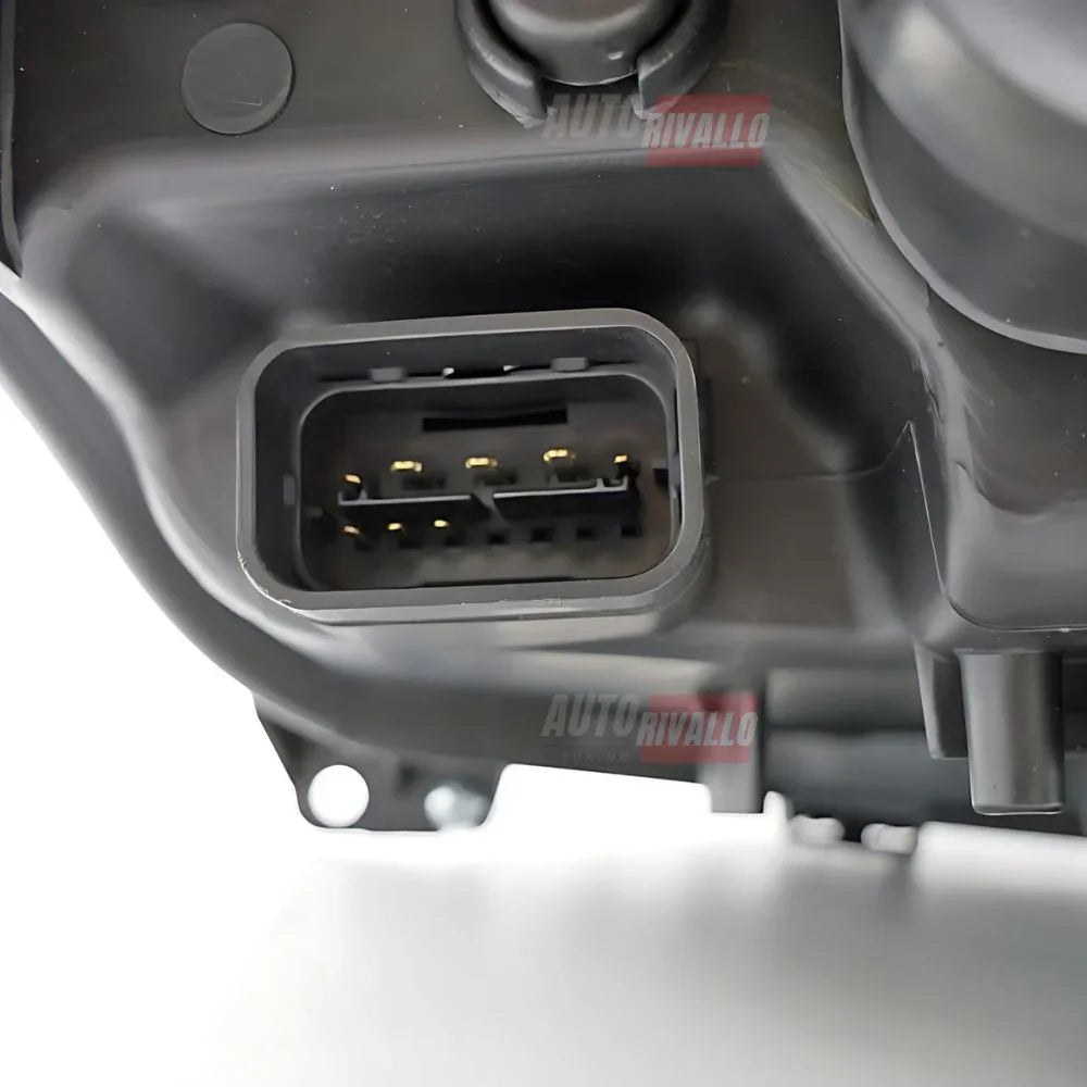 BMW Serie 3 F30 F31 2011-2015 Fari Anteriori LED 3D Xenon - autorivallo