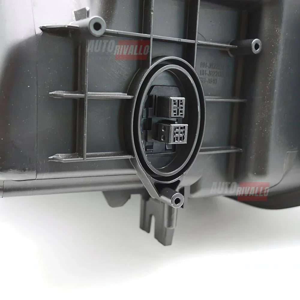 BMW Serie 3 F30 F31 2011-2015 Fari Anteriori LED 3D Xenon - autorivallo