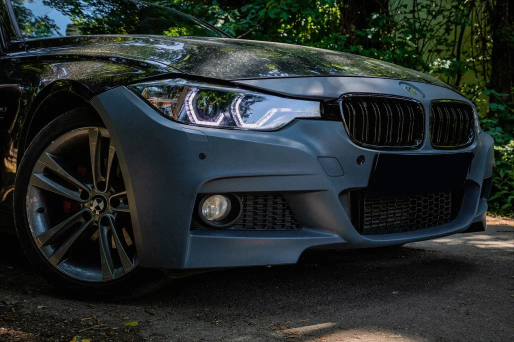 BMW Serie 3 F30 F31 2011-2015 Fari Anteriori LED Angel Eyes - autorivallo