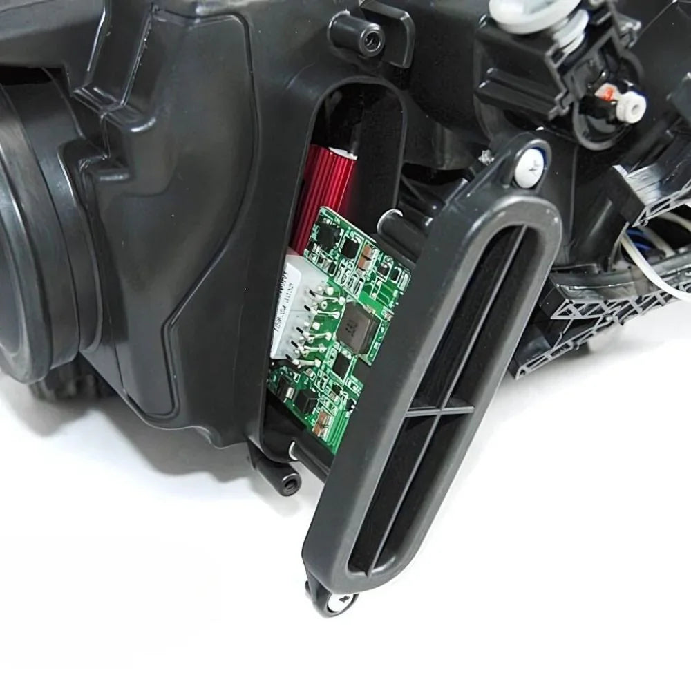 BMW Serie 3 F30 F31 2011-2015 Fari Anteriori a LED H7 Neri - autorivallo