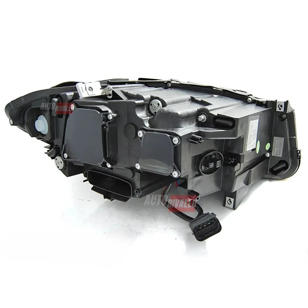 BMW Serie 5 F10 F11 2010-2013 Fari Anteriori Xenon DRL 3D LED - autorivallo