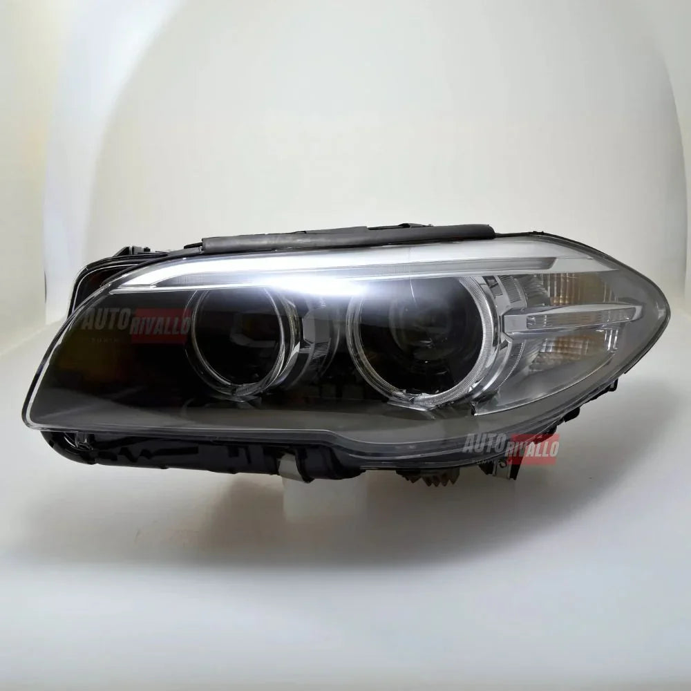BMW Serie 5 F10 F11 2010-2013 Fari Anteriori Xenon DRL LED - autorivallo