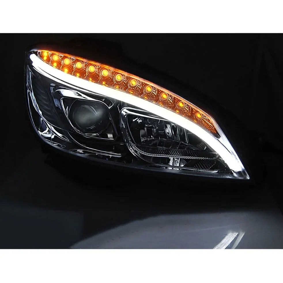 Mercedes C W204 2007-2010 Fari Anteriori Luci Diurne LED - autorivallo