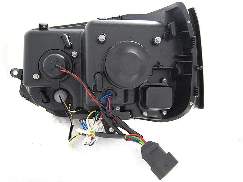 VW T5 2010-2015 Fari Anteriori Led Lightube T6 Look Nero - autorivallo