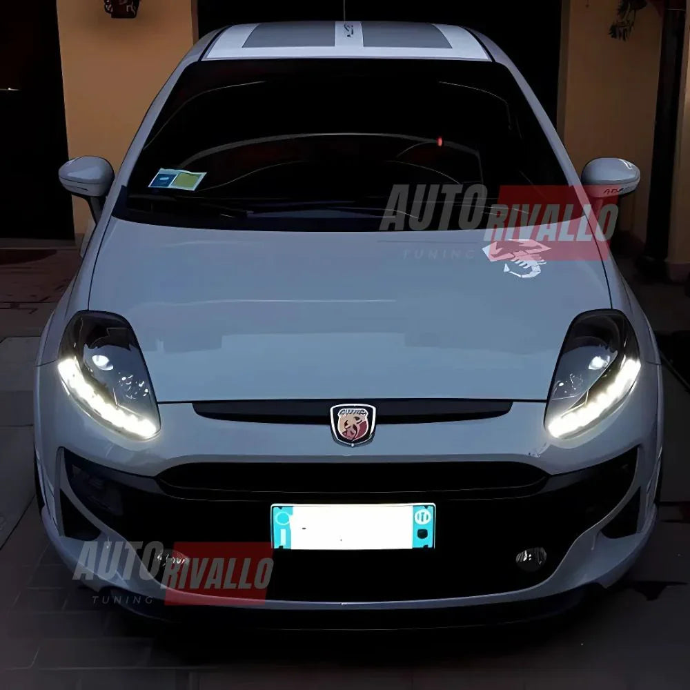Fiat Punto EVO 199 2009-2012 Fari Anteriori Luci Diurne LED - autorivallo