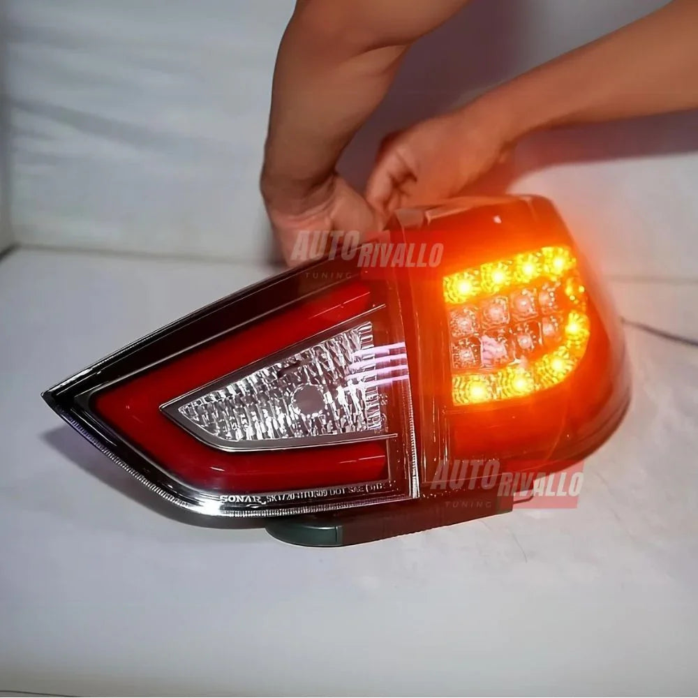 Hyundai IX35 2010-2013 Fari Posteriori LED Lightube Neri - autorivallo