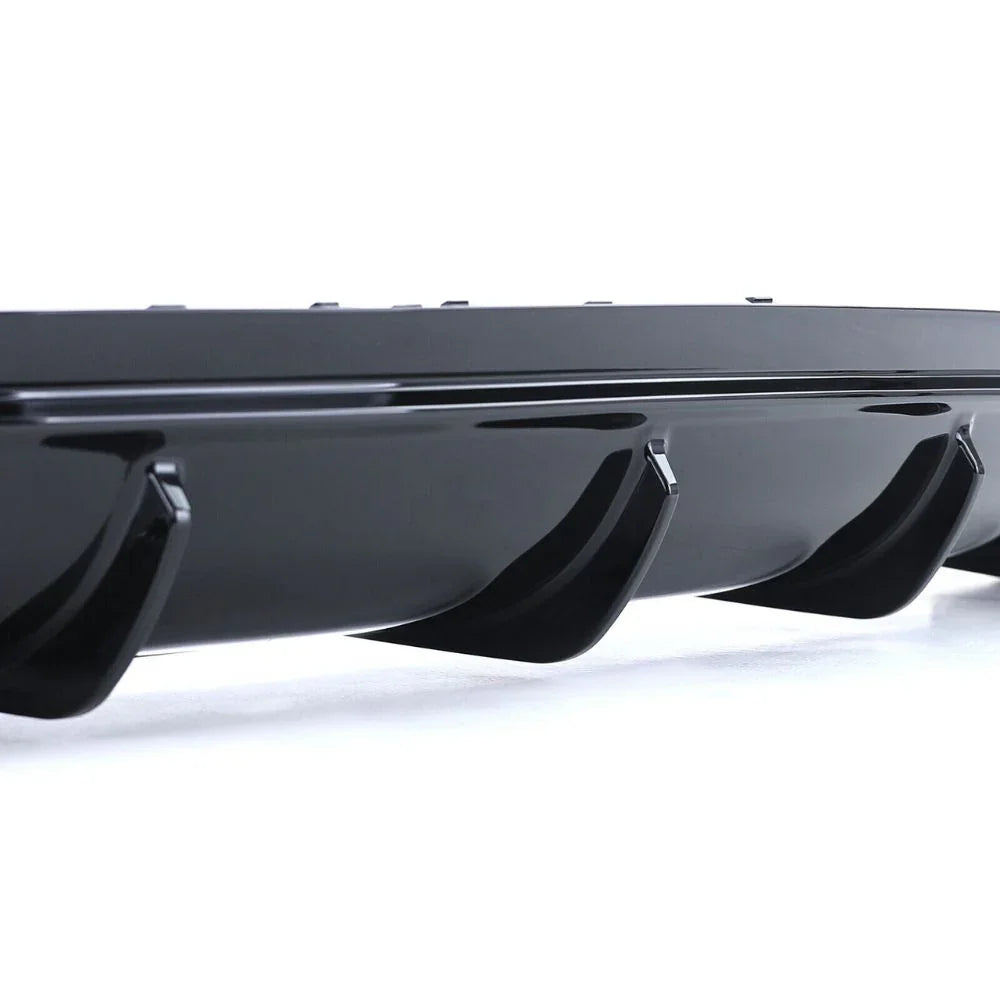 Mercedes CLA C117 2013-2018 AMG Line Diffusore CLA45 Look - autorivallo