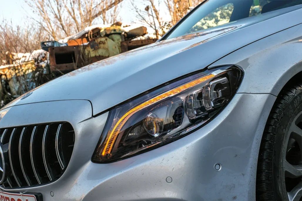 Mercedes Classe C W205 S205 2014-2018 Fari Anteriori Full LED - autorivallo