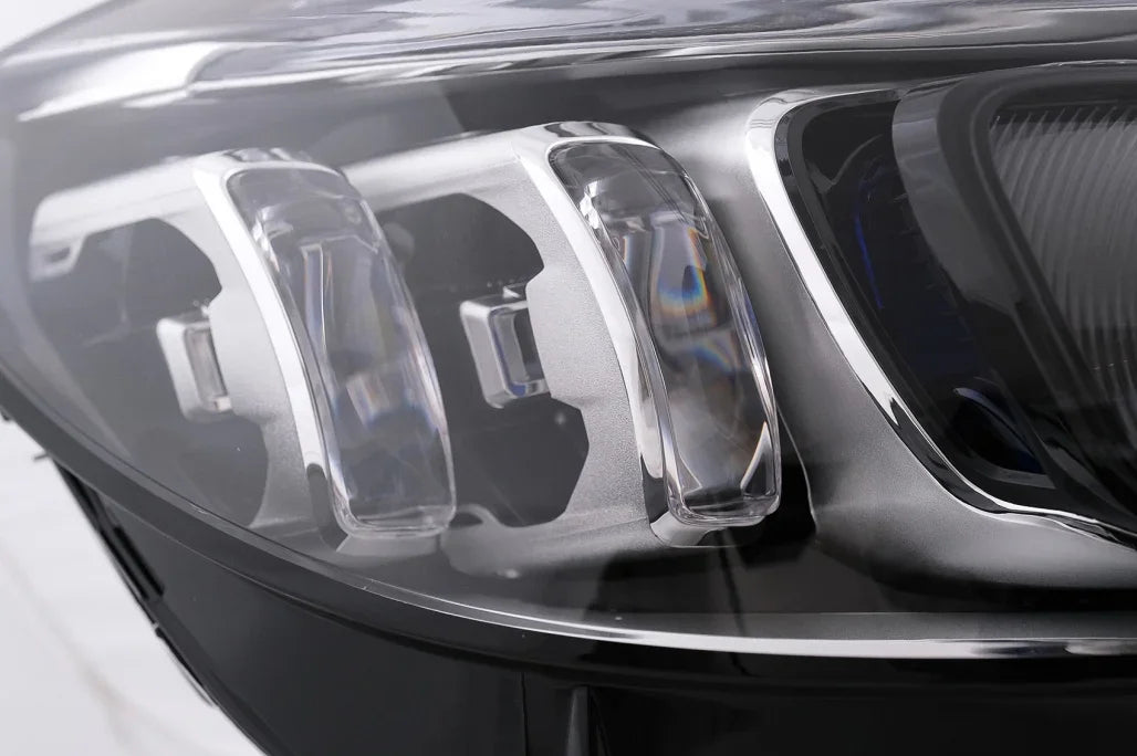 Mercedes Classe C W205 S205 2014-2018 Fari Anteriori Full LED - autorivallo