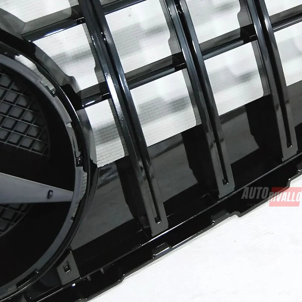 Mercedes GLC X253 C253 2015-2019 Griglia Anteriore AMG Look - autorivallo
