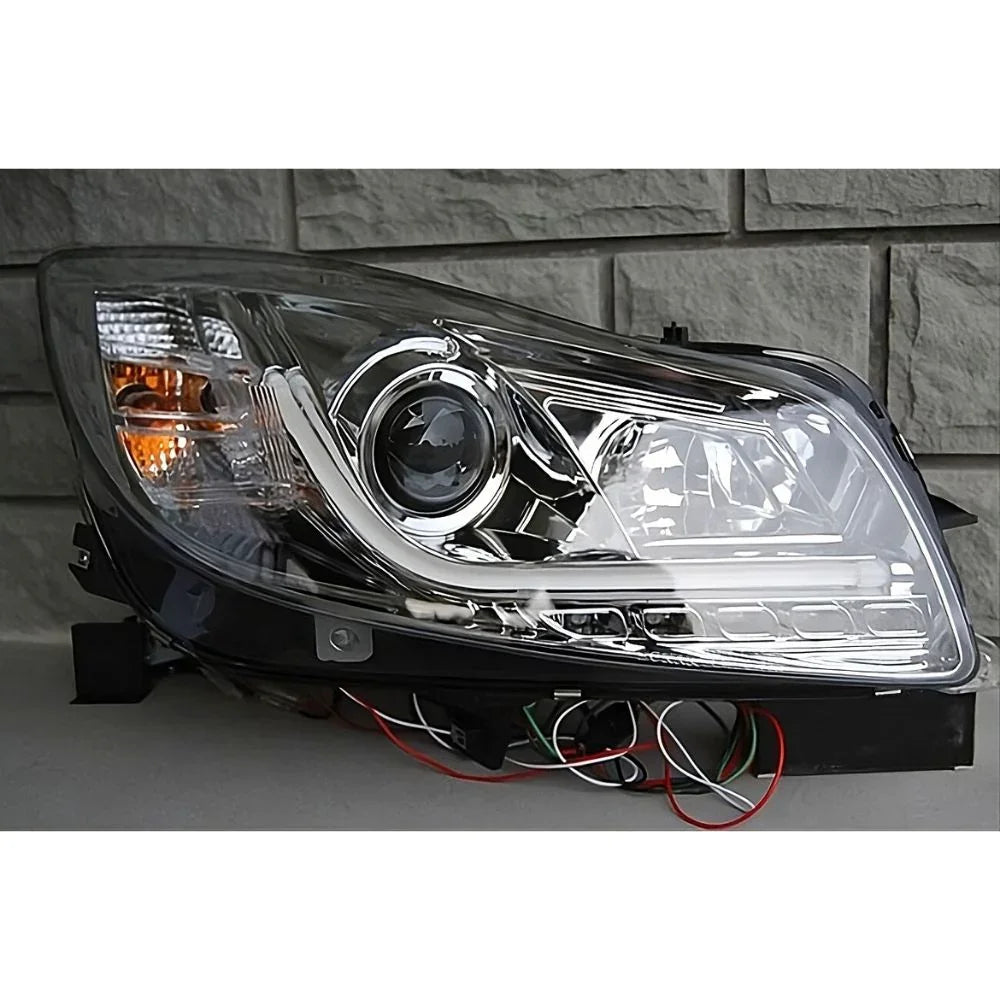 Opel Insignia A 2008-2013 Fari Anteriori LED Cromati Lightube - autorivallo
