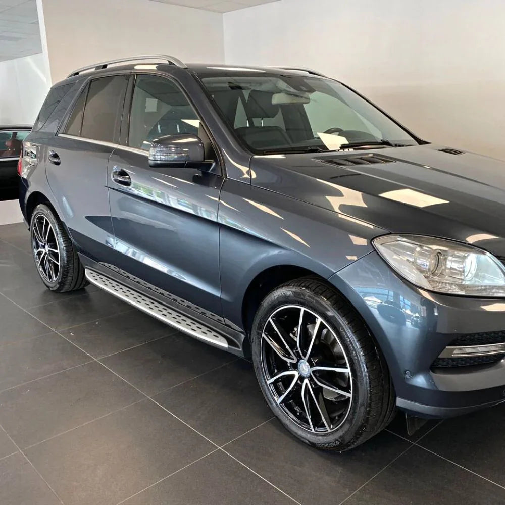 Mercedes M ML W166 2011-2015 Pedane Laterali in Alluminio - autorivallo