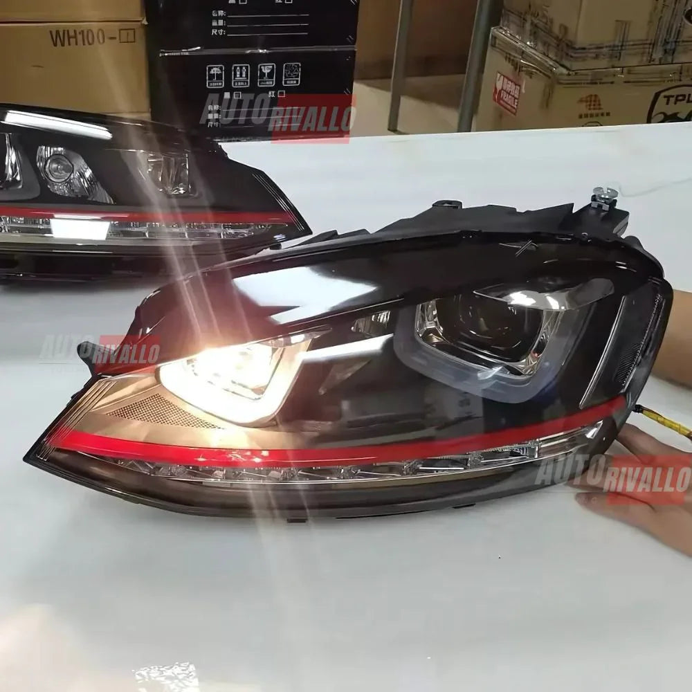VW Golf 6 2008-2012 Fari Anteriori GTI Look LED Sequenziale - autorivallo