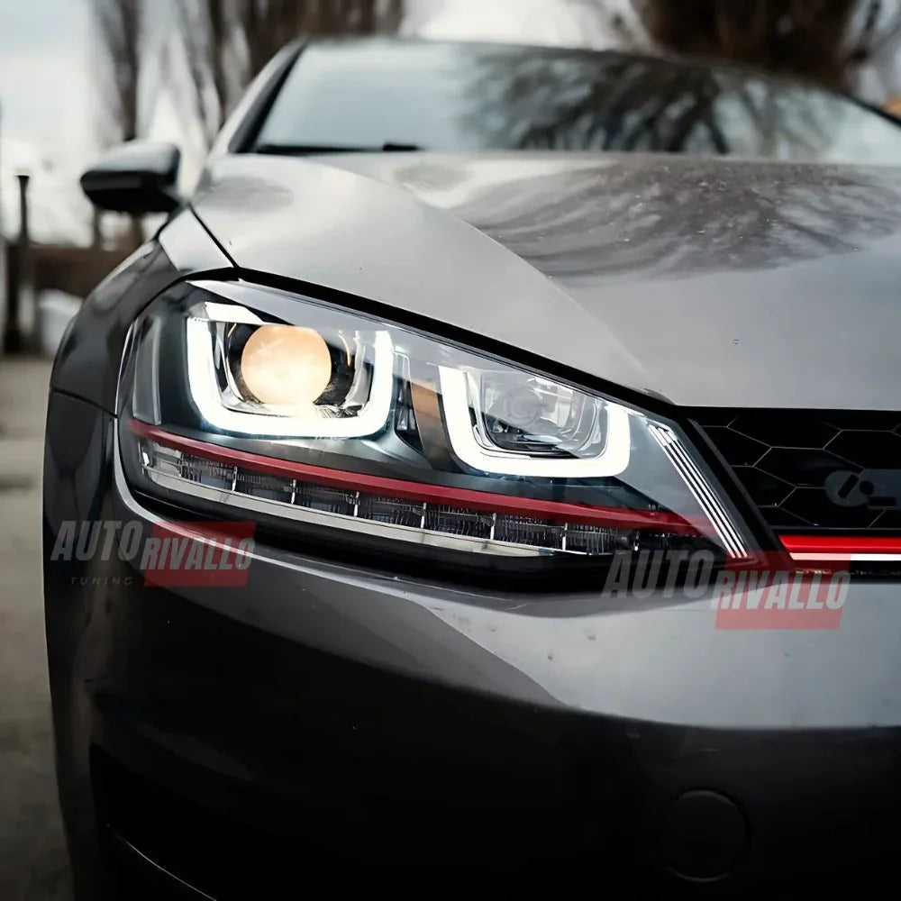 VW Golf 7 2012-2017 Fari Anteriori GTI Look Frecce a LED - autorivallo