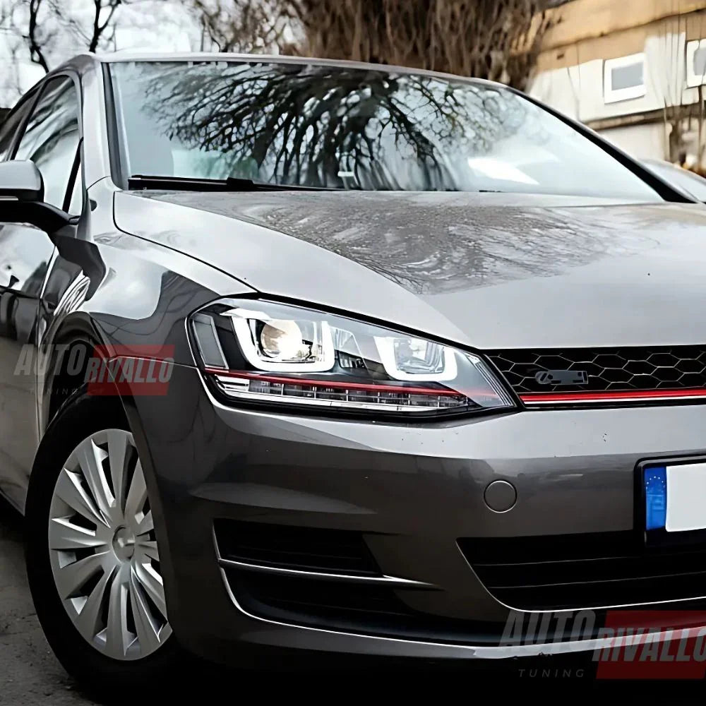 VW Golf 7 2012-2017 Fari Anteriori GTI Look Frecce a LED - autorivallo