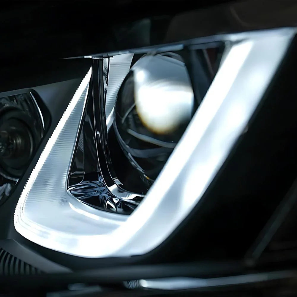 VW Golf 7 2012-2017 Fari Anteriori Con Frecce Dinamiche LED - autorivallo