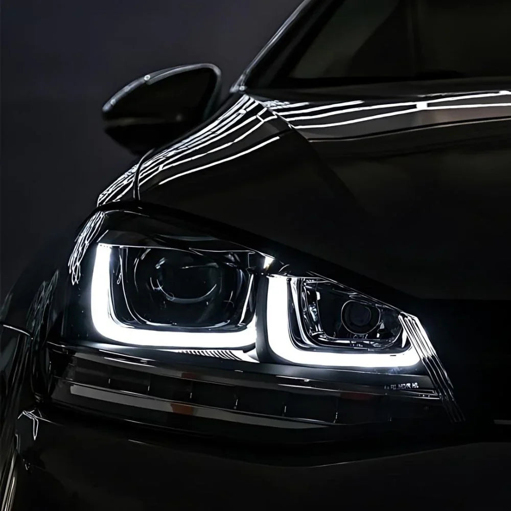 VW Golf 7 2012-2017 Fari Anteriori Con Frecce Dinamiche LED - autorivallo