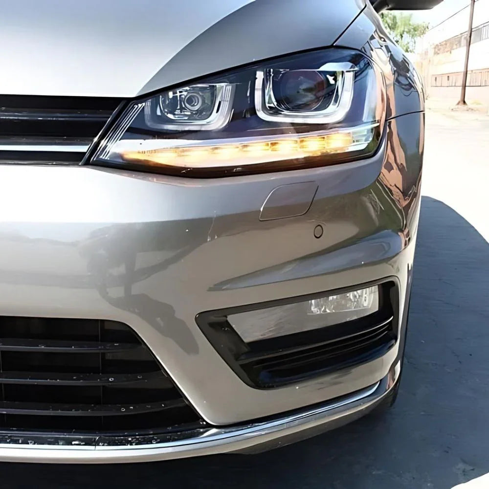VW Golf 7 2012-2017 Fari Anteriori Con Frecce Dinamiche LED - autorivallo