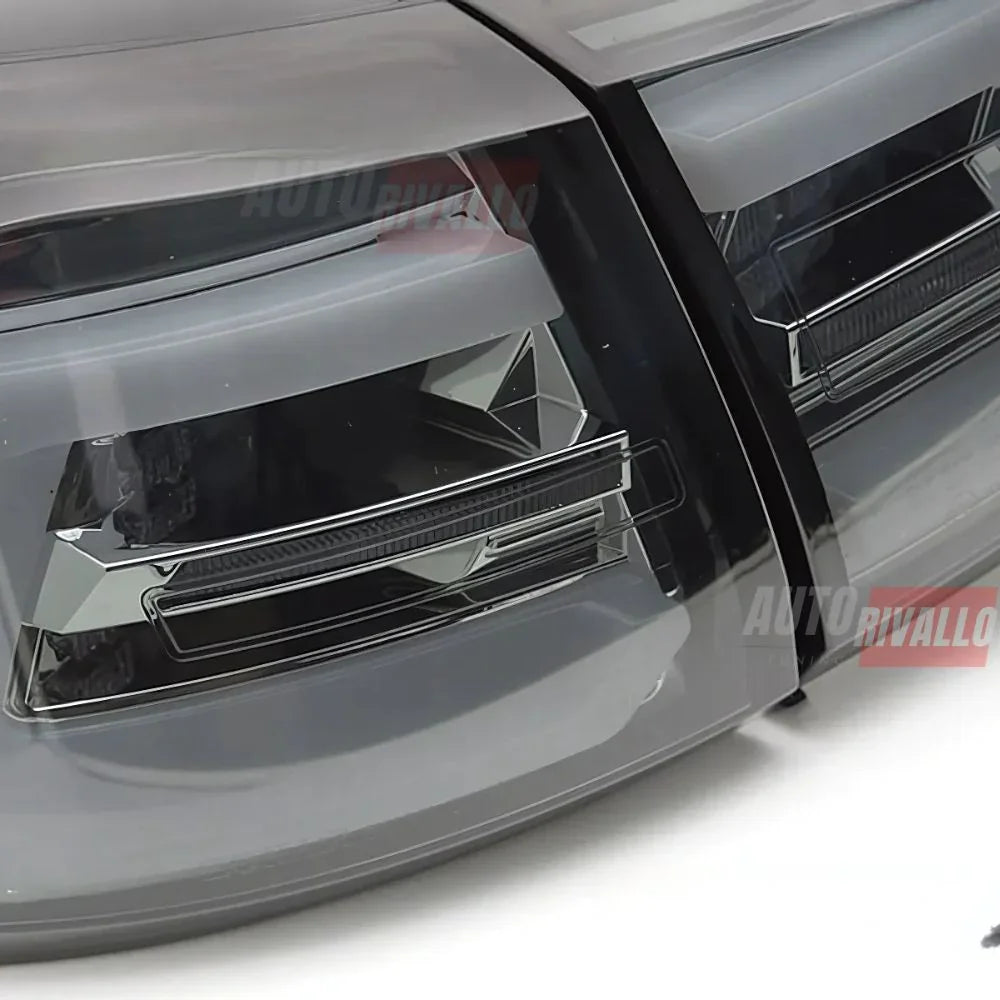 VW Golf 7.5 Variant 2017-2019 Fari Posteriori Full LED Fumé - autorivallo