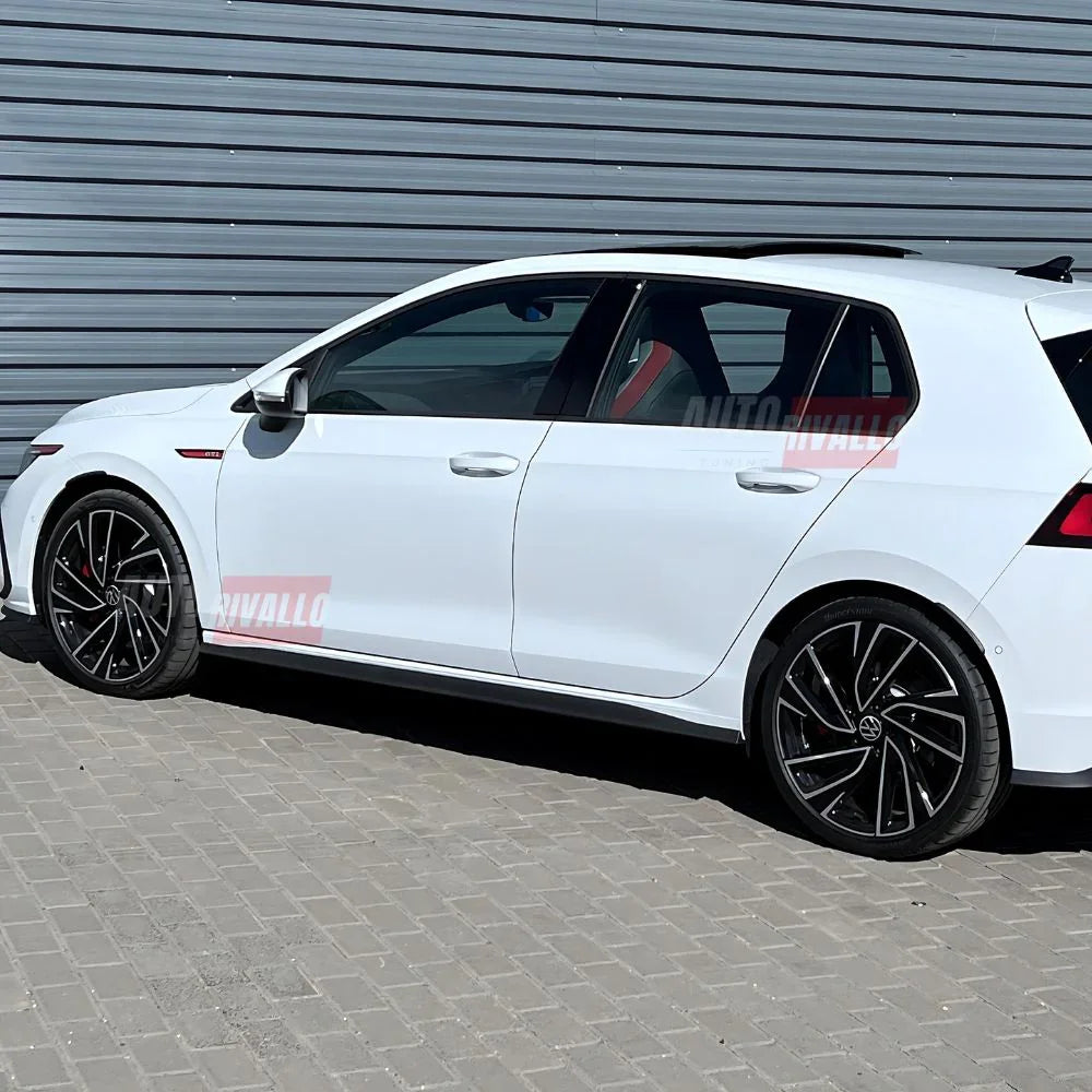 VW Golf 8 2019-2024 Minigonne Laterali GTI Look Nero Lucido - autorivallo