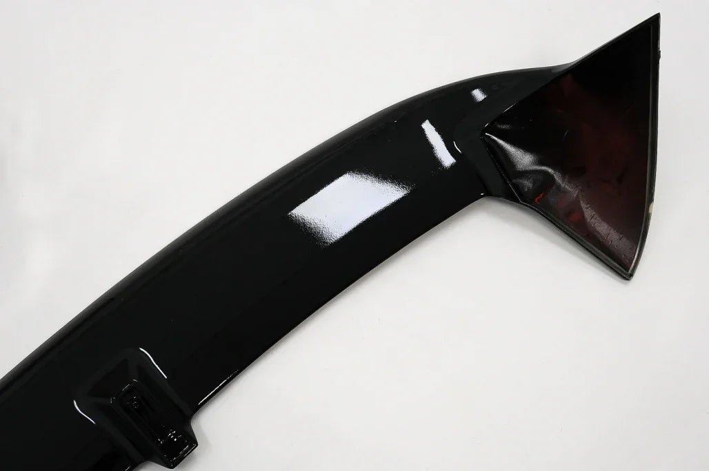 VW Golf 8 MK8 2019-2024 Spoiler Tetto Posteriore Nero Lucido - autorivallo