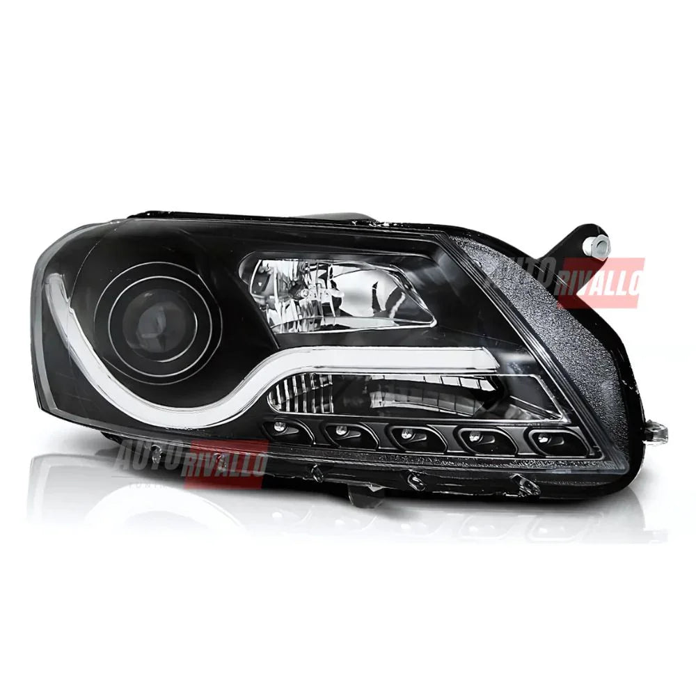 VW Passat B7 2010-2014 Fari Anteriori LED Lightube Neri - autorivallo