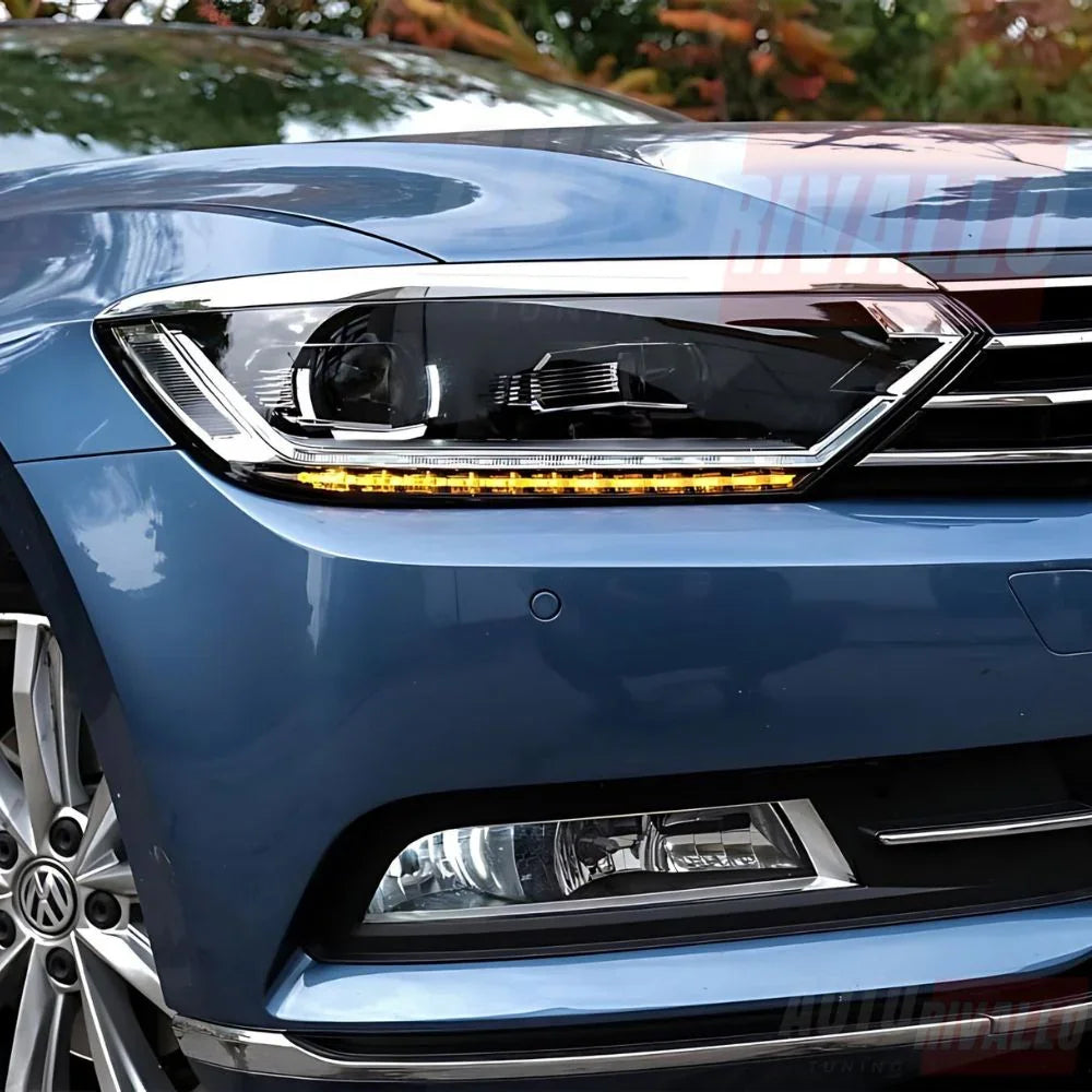 VW Passat B8 2014-2019 Fari Anteriori LED Matrix Frecce SEQ - autorivallo