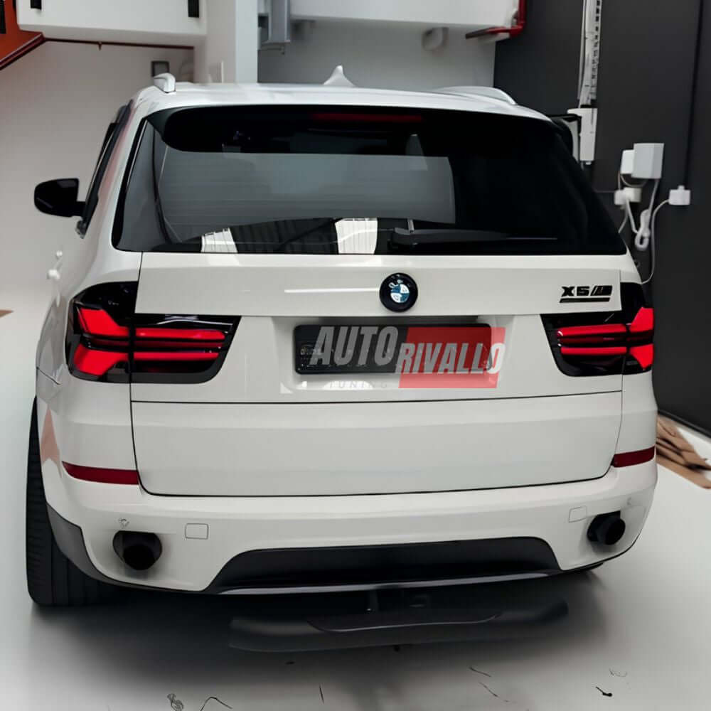 Fanali neri Full LED look G05 installati su BMW X5 E70 2007–2013