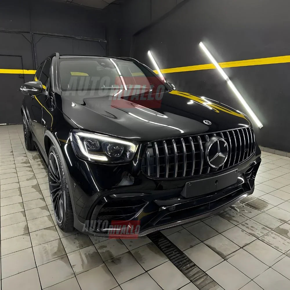 Primo piano griglia AMG Panamericana Look per Mercedes GLE AMG Line