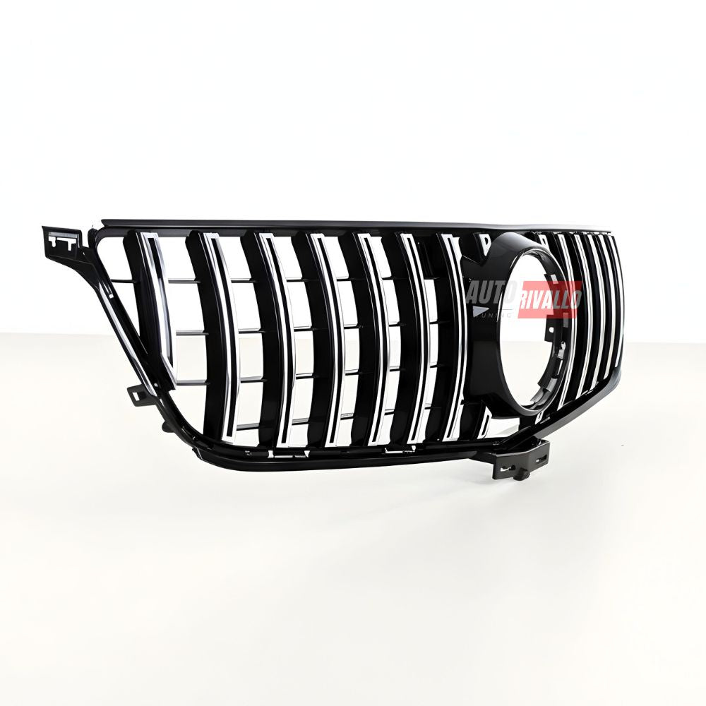 Griglia Mercedes Classe M W166 AMG Look. Calandra premium cromata per un tocco di eleganza