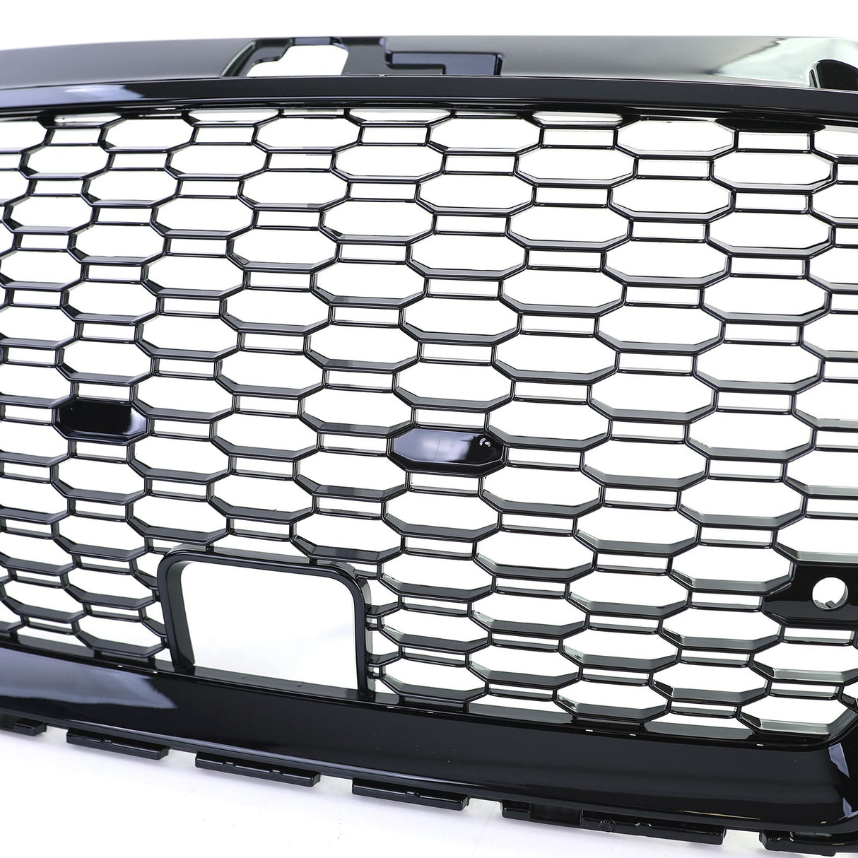 Frontale tuning RS3 style per Audi A3 8V 2016-2020 con ACC Radar