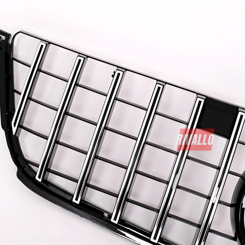 Mascherina Mercedes W166 GTR Look. Calandra cromata per un impatto visivo straordinario