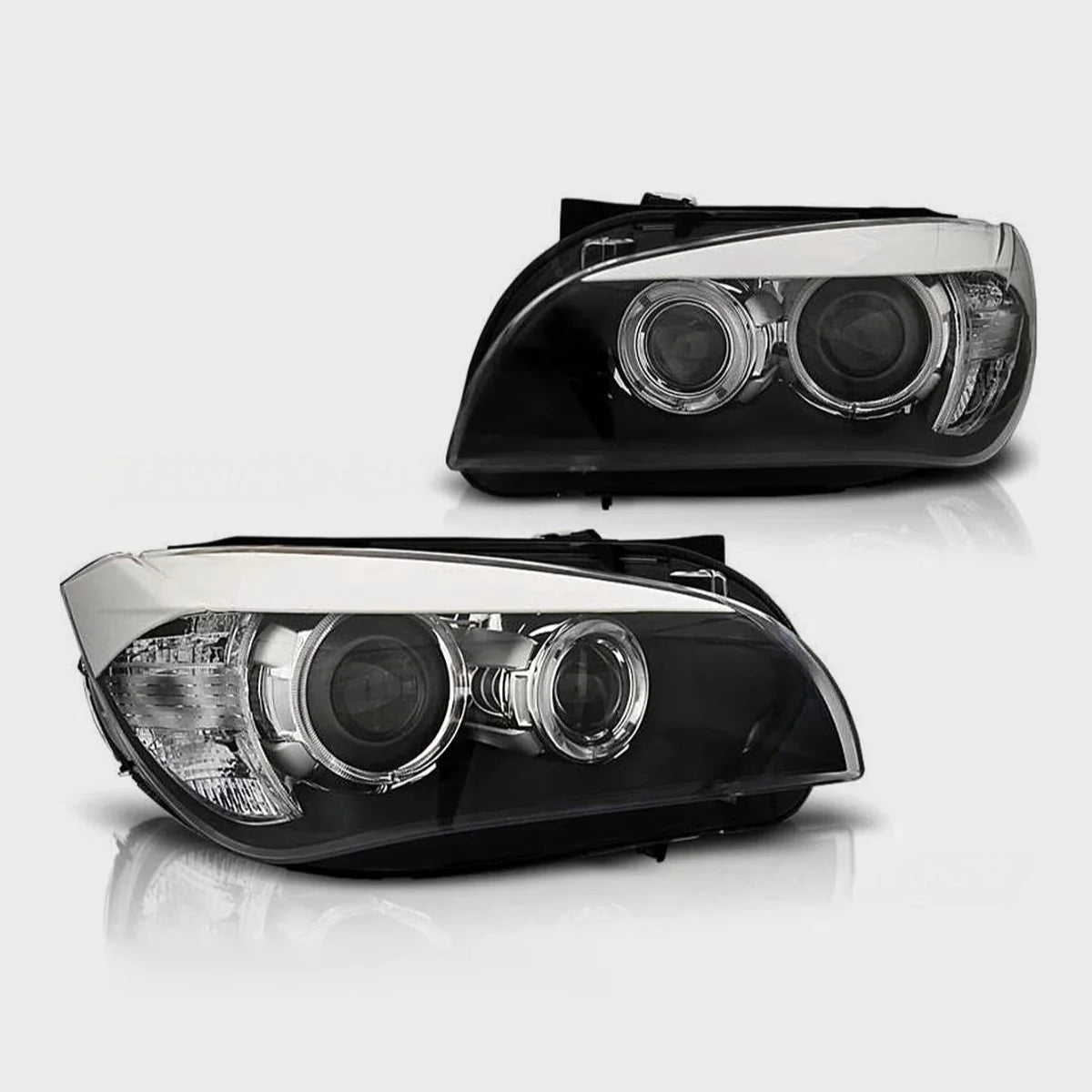 BMW X1 E84 2009-2012 Fari Anteriori Angel Eyes a LED Nero - autorivallo
