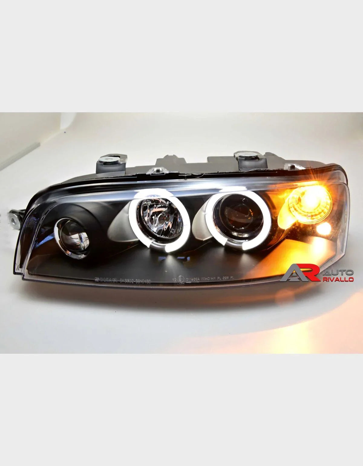 Fiat Punto 2 1999-2003 Fari Anteriori Angel Eyes CCFL a LED - autorivallo