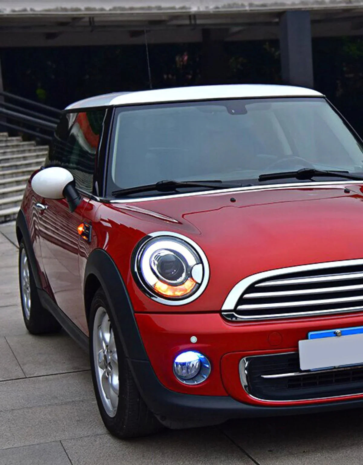 Mini R56 R57 2006-2014 Fari Anteriori Luci Diurne LED Nero - autorivallo