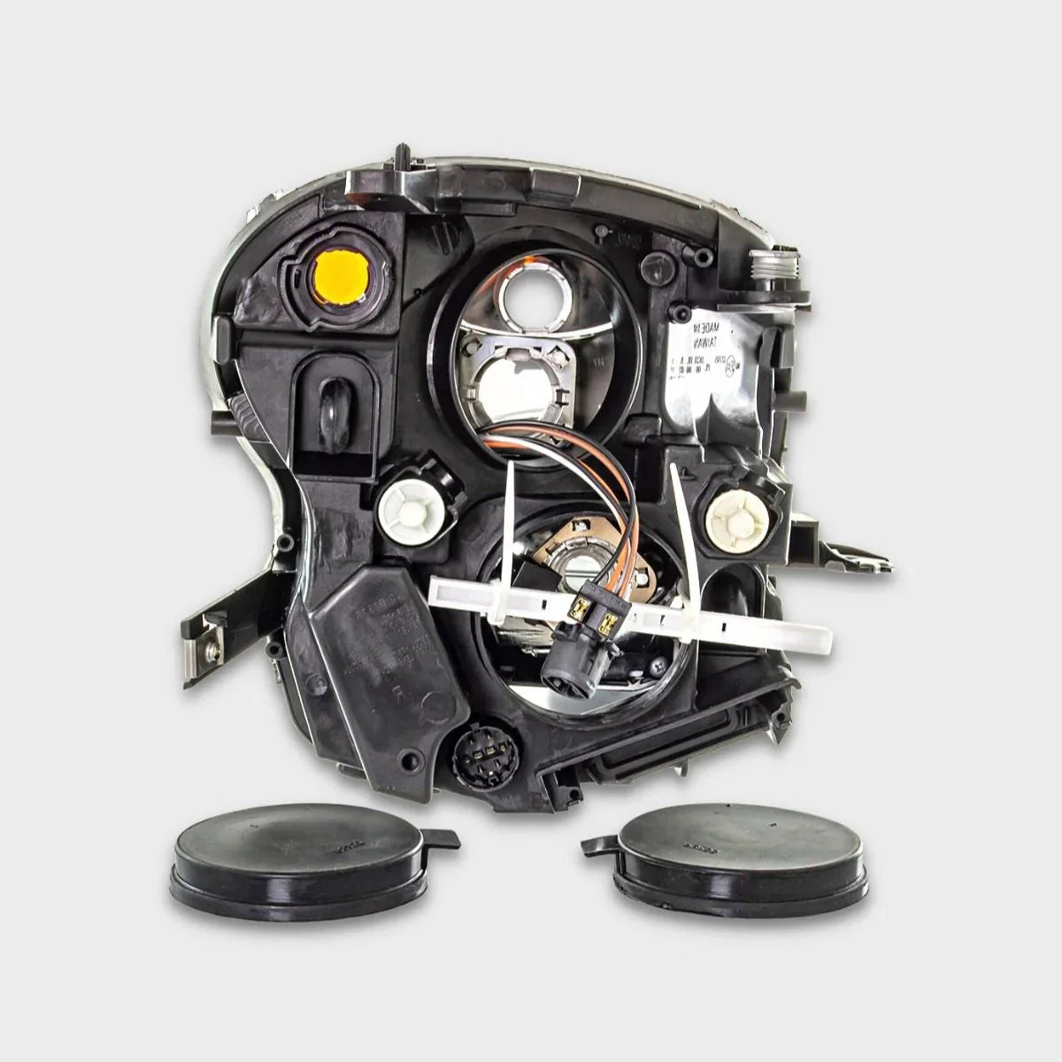 Alfa Mito 2008-2018 Fari Anteriori Fanali Xenon Look Nero - autorivallo