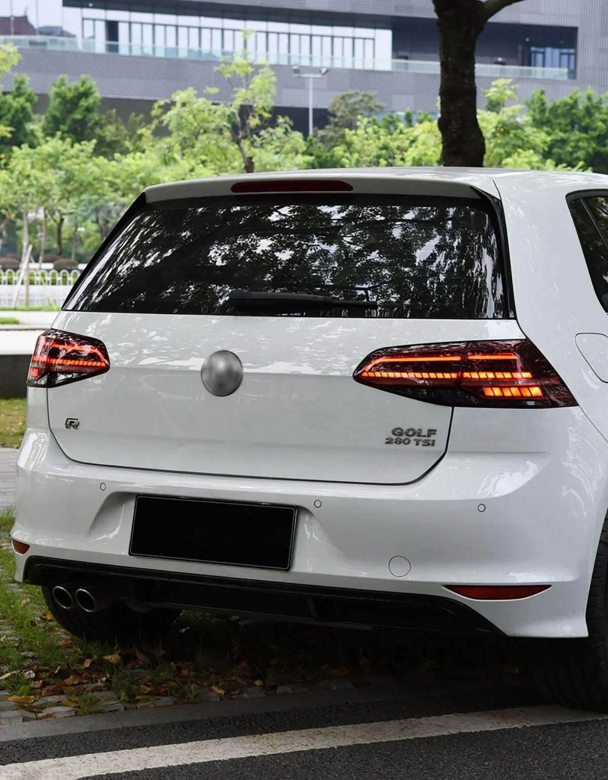 VW Golf 7 2012-2017 Fari Posteriori Full LED in Ottica GTI - autorivallo