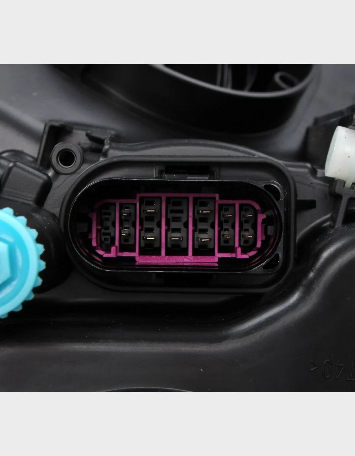 Audi A3 8P 2008-2012 Hella Faro Sinistro Bi-Xenon D3S LWR - autorivallo