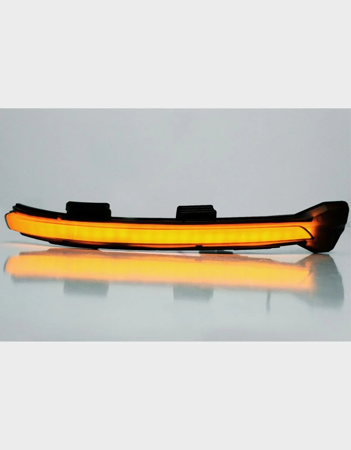 VW Golf 7 2012-2017 Frecce Specchietti Indicatori LED - Nero - autorivallo