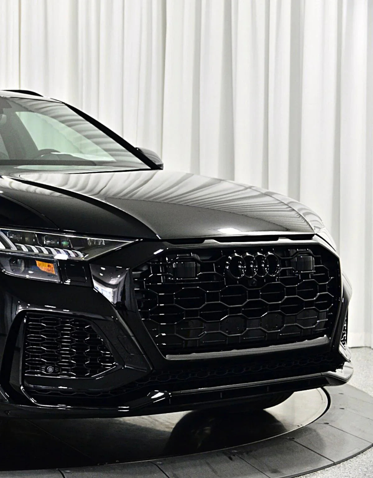 Audi Q8 4M F1 2018-2022 Griglia Radiatore in Ottica RSQ8 - autorivallo