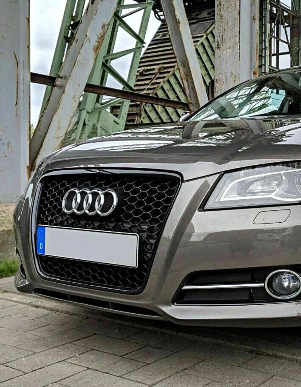 Audi A3 8P 8PA 2008-2012 Griglia RS3 Nero a Nido D'ape PDC - autorivallo