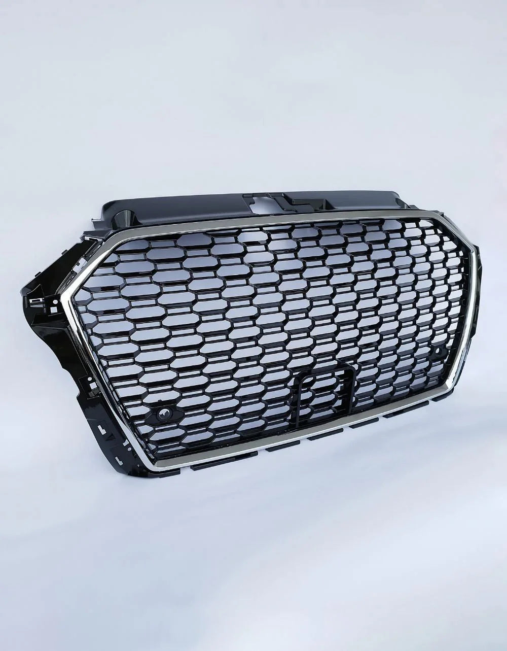 Audi A3 8V 2016-2020 Griglia Anteriore RS3 Look a Nido D'ape - autorivallo