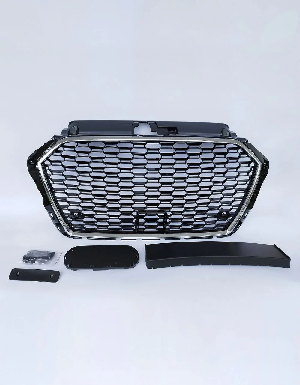 Audi A3 8V 2016-2020 Griglia Anteriore RS3 Look a Nido D'ape - autorivallo